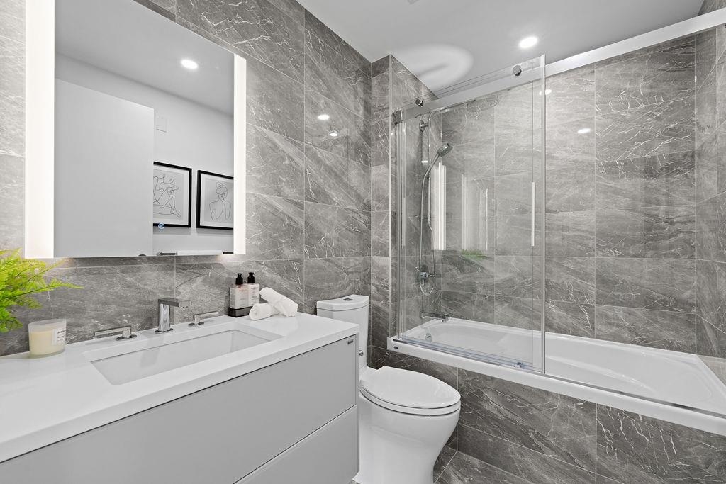 Staircase Photo of 202 1331 Marine Drive, West Vancouver, BC