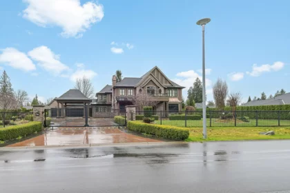 31538 Kenney Avenue, Mission, BC, Mission — Single Family Residence for sale