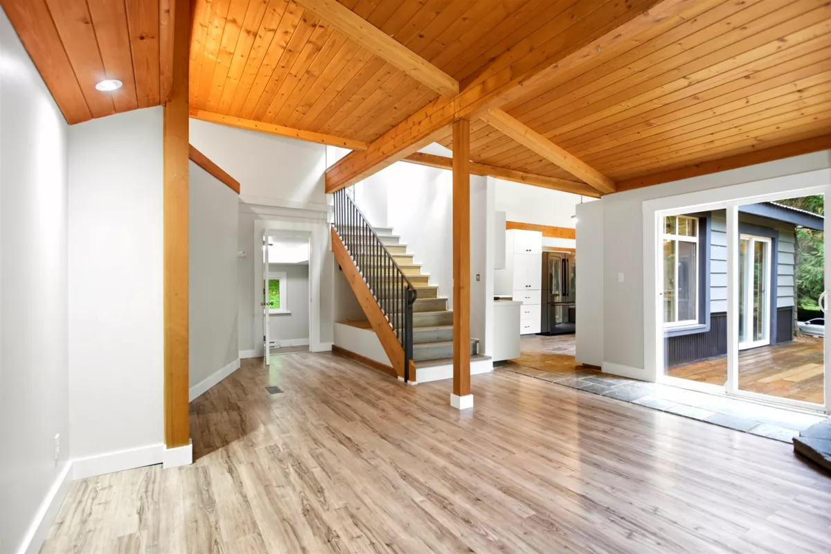 Kitchen Photo of 9257 Pemberton Portage Road, Pemberton, BC