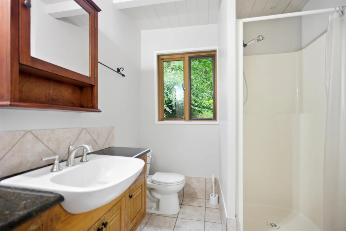 Powder Room Photo of 9257 Pemberton Portage Road, Pemberton, BC