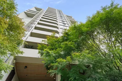 706 4300 Mayberry Street, Burnaby, BC, Burnaby — Apartment/Condo for sale