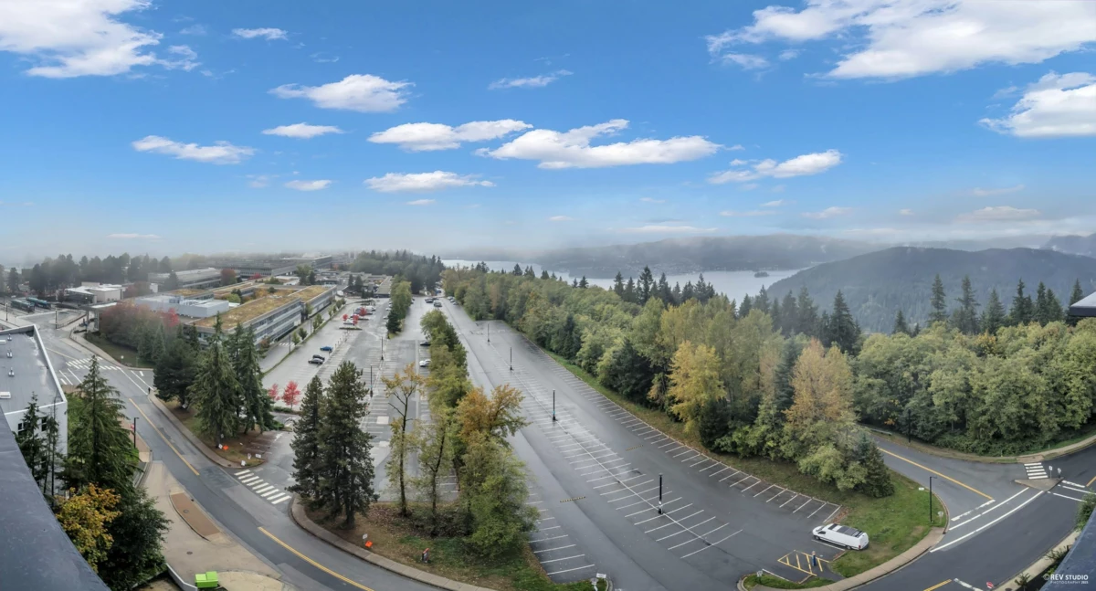 Loft / Bonus Room Photo of 802 8750 University Crescent, Burnaby, BC