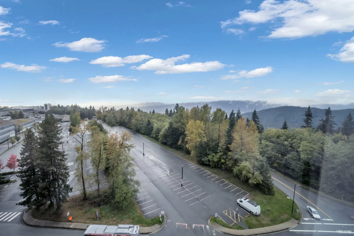 Office / Den Photo of 802 8750 University Crescent, Burnaby, BC