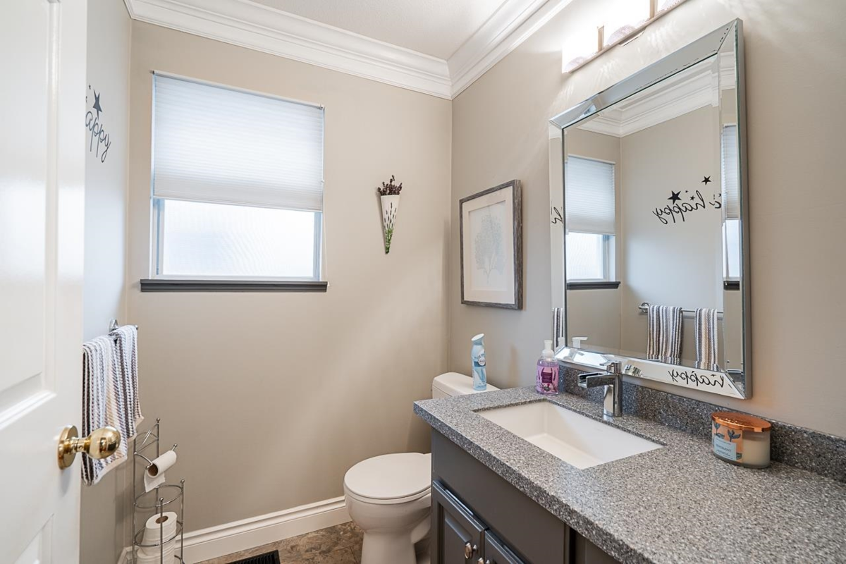Guest Bathroom Photo of 12432 20 Avenue, Surrey, BC