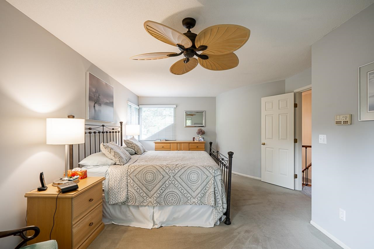 Laundry Room Photo of 12432 20 Avenue, Surrey, BC