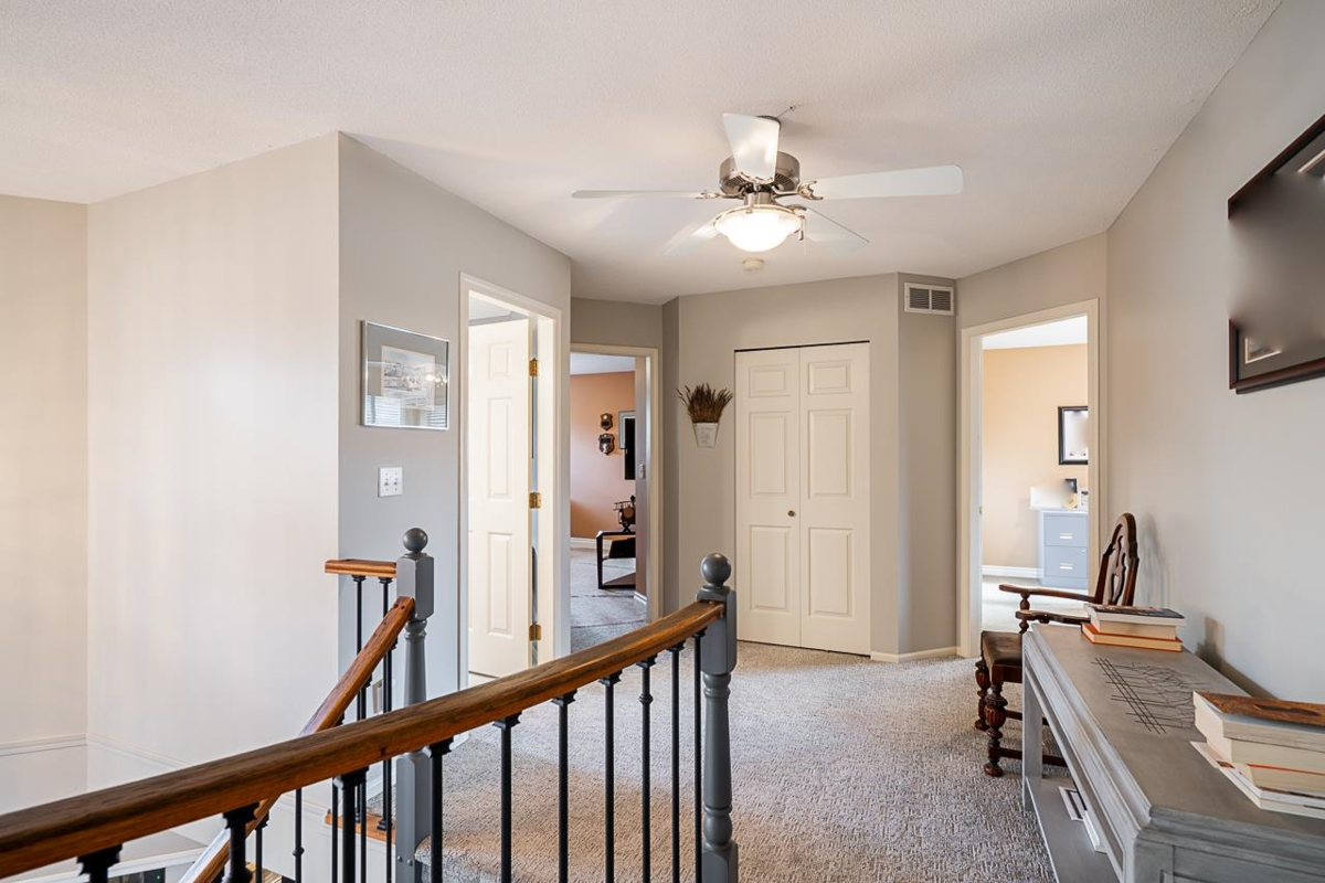 Staircase Photo of 12432 20 Avenue, Surrey, BC