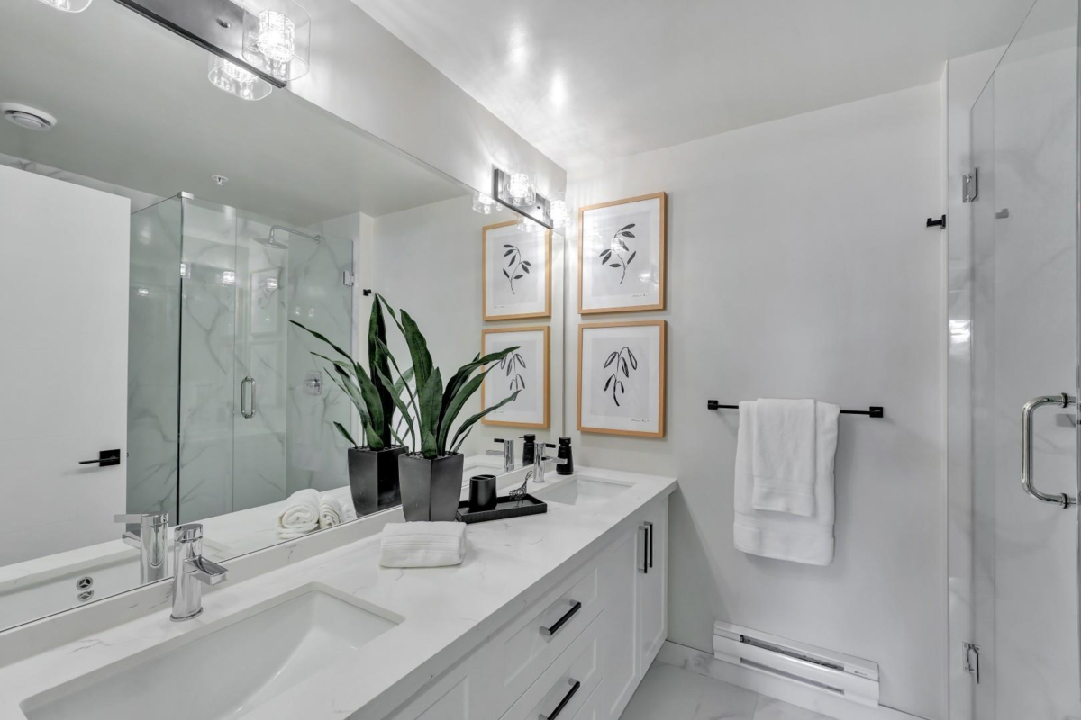 Mudroom Photo of 114 12143 223 Street, Maple Ridge, BC