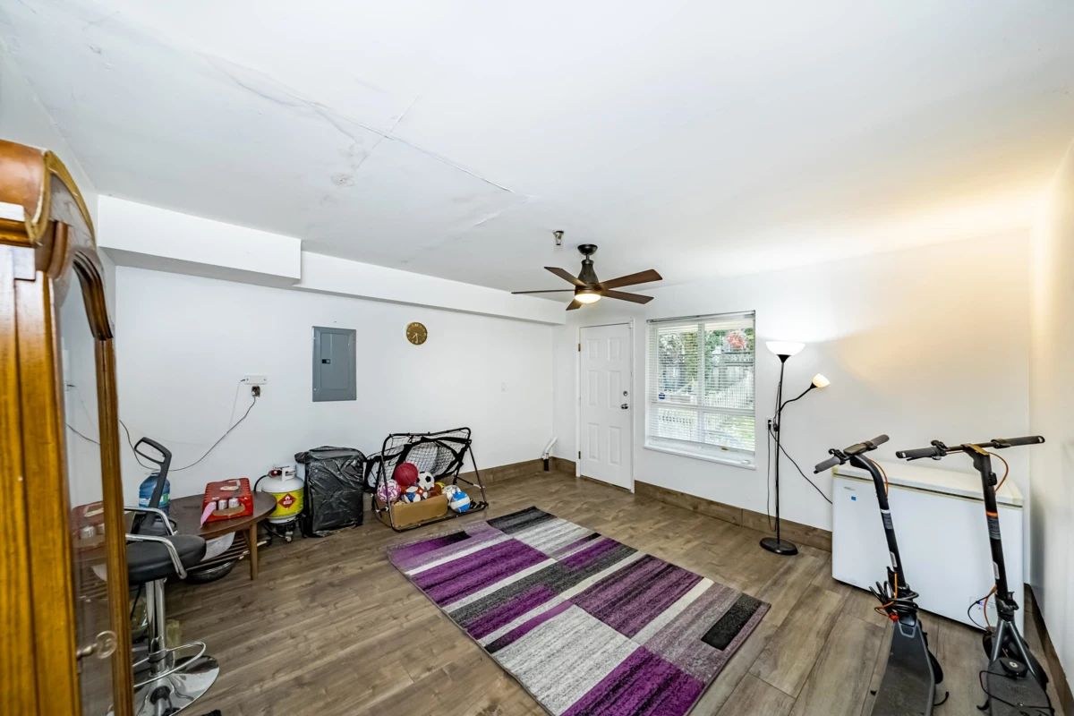 Pantry Photo of 32 20890 57 Avenue, Langley, BC