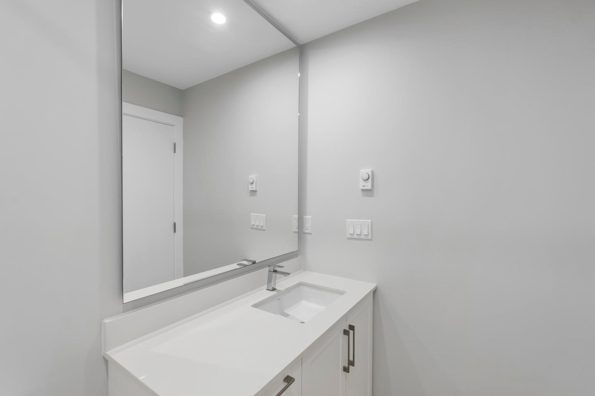 Guest Bathroom Photo of 202 1930 Starling Drive, Tsawwassen, BC