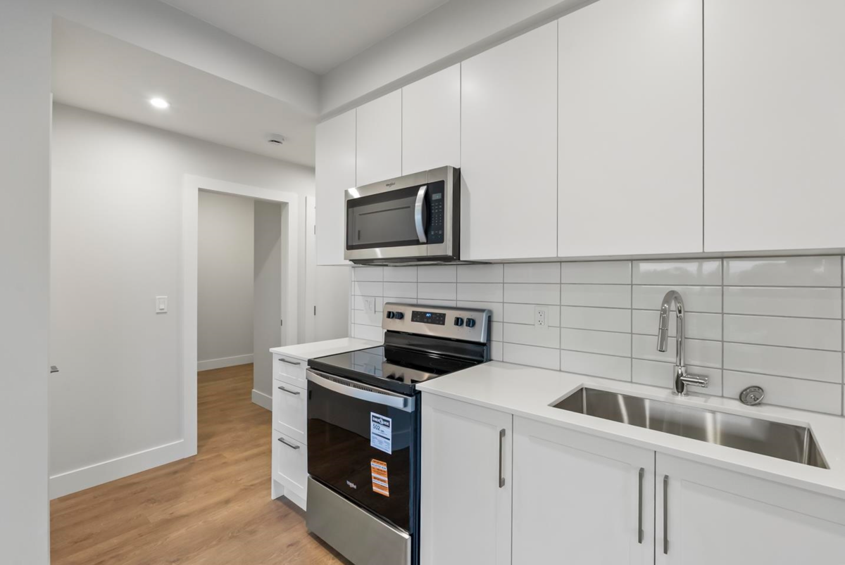 Kitchen Island Photo of 202 1930 Starling Drive, Tsawwassen, BC
