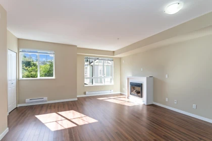 31 13239 Old Yale Road, Surrey, BC, Surrey — Townhouse for sale