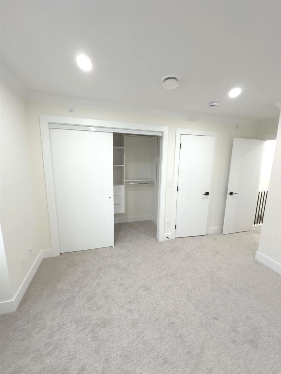 Laundry Room Photo of 29 1115 Roma Avenue, New Westminster, BC