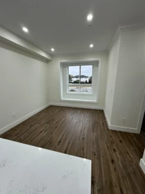 Hallway Photo of 29 1115 Roma Avenue, New Westminster, BC