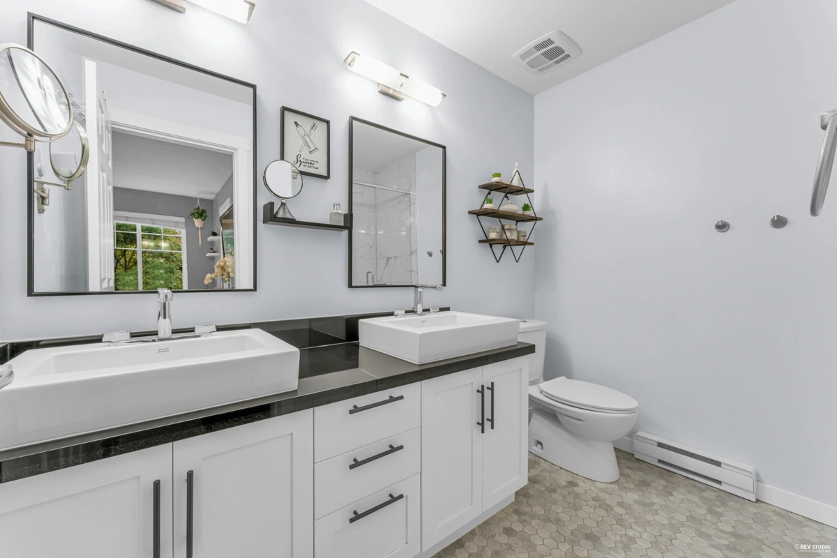 Bedroom 3 Photo of 50 3009 156 Street, Surrey, BC