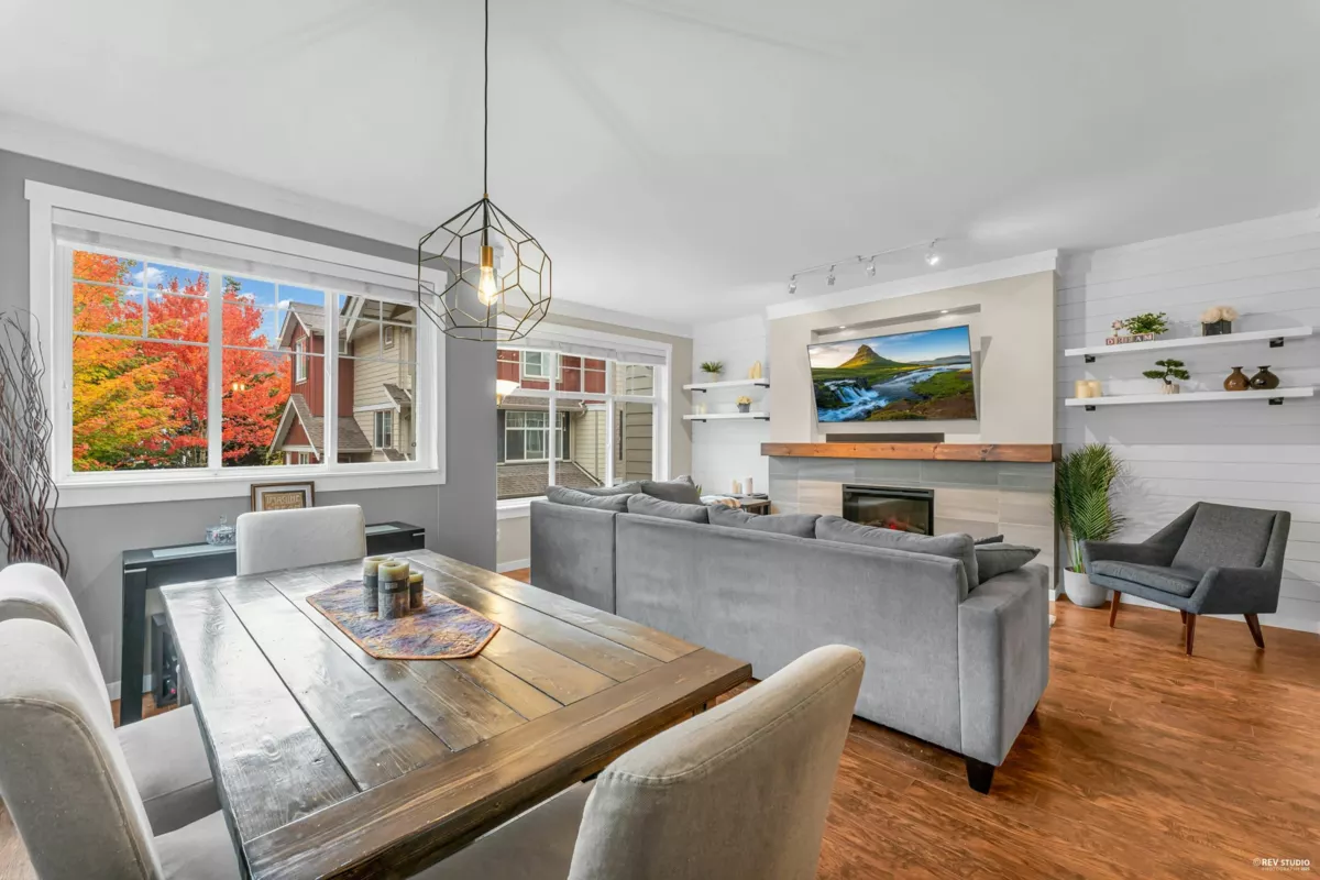 Family Room Photo of 50 3009 156 Street, Surrey, BC