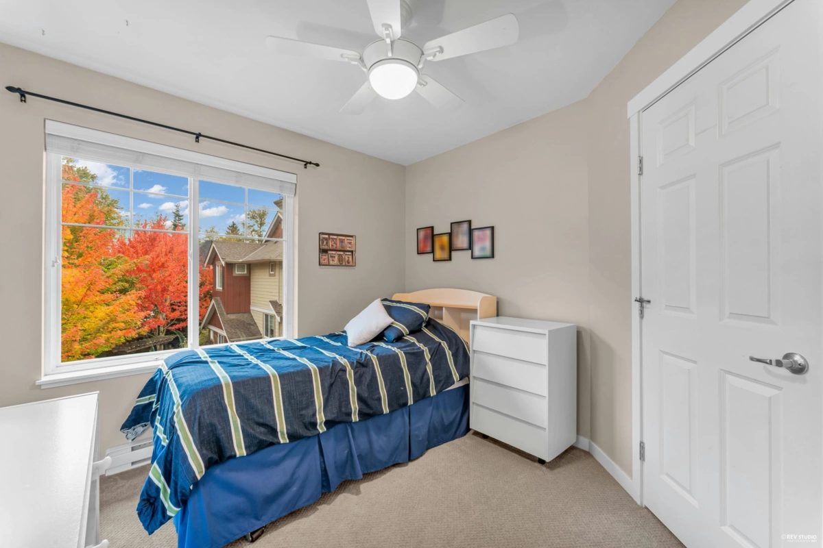 Mudroom Photo of 50 3009 156 Street, Surrey, BC
