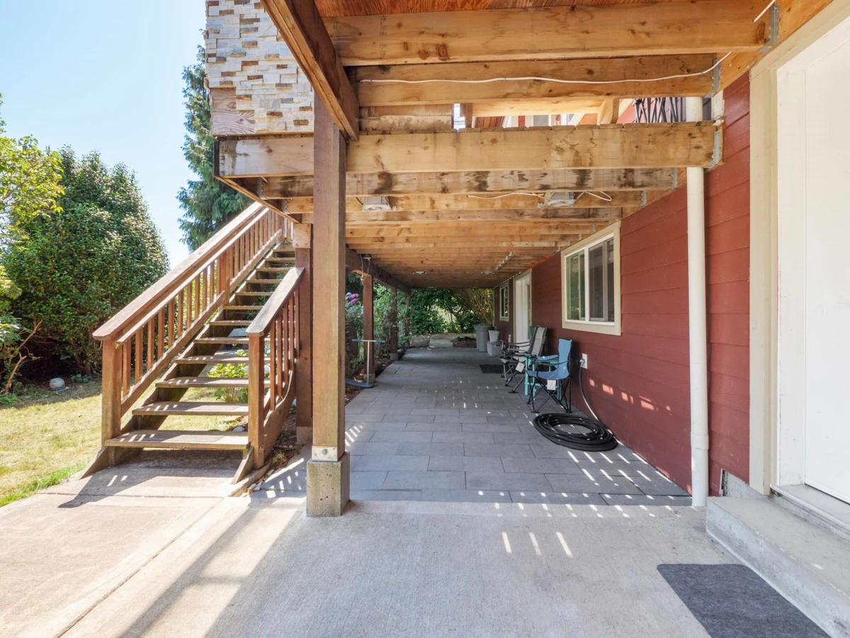 Bedroom 4 Photo of 430 Aldersprings Road, Gibsons, BC