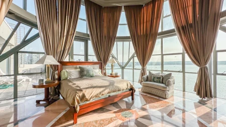 Hot Tub / Spa Photo of 17 1861 Beach Avenue, Vancouver, BC