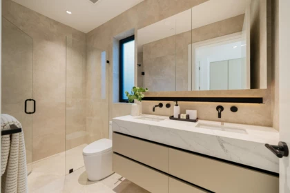 Powder Room Photo of 2 4018 W 21st Avenue, Vancouver, BC