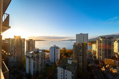 2004 1251 Cardero Street, Vancouver, BC, West End VW — 1 bed apartment/condo for sale