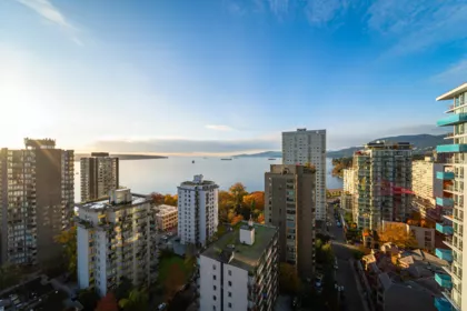 2004 1251 Cardero Street, Vancouver, BC