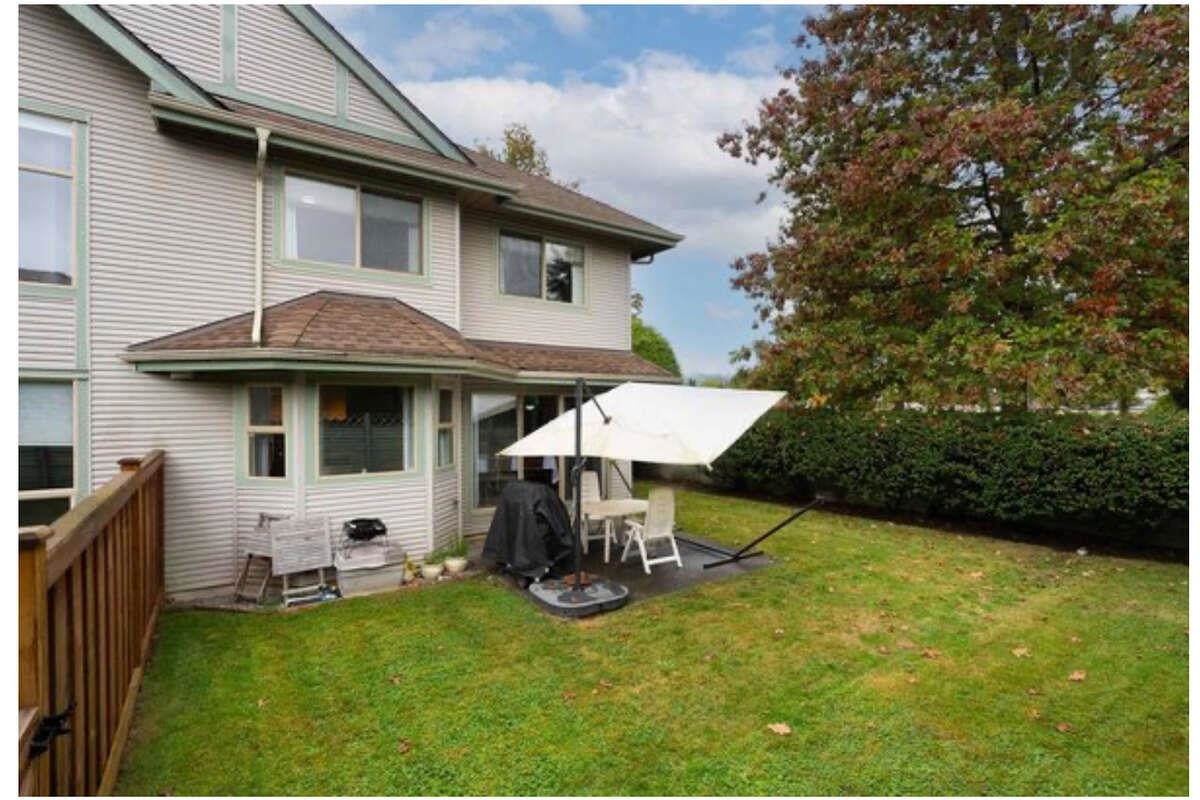 Dining Area Photo of 29 1255 Riverside Drive, Port Coquitlam, BC