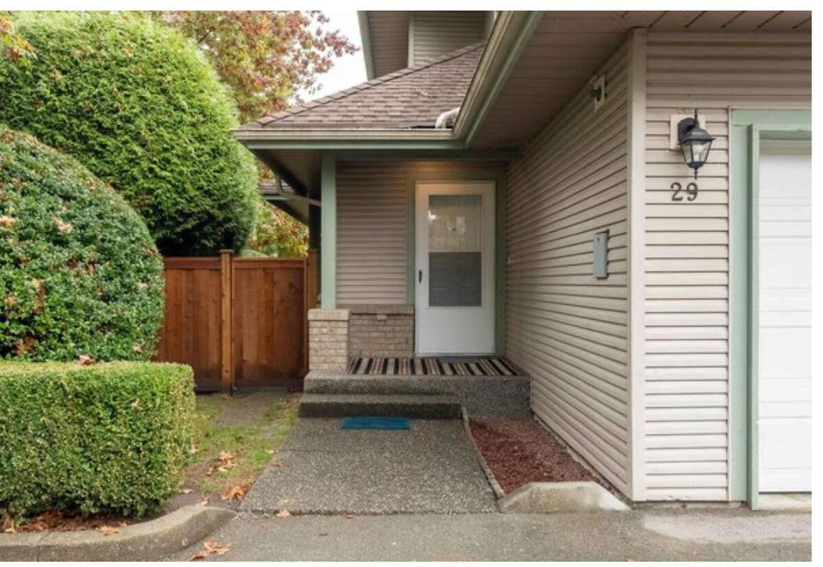 Family Room Photo of 29 1255 Riverside Drive, Port Coquitlam, BC