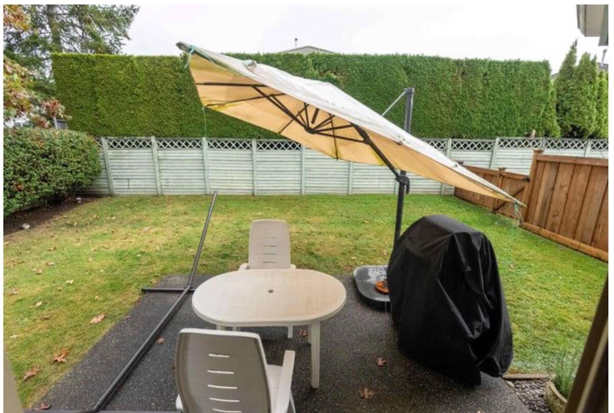 Kitchen Island Photo of 29 1255 Riverside Drive, Port Coquitlam, BC