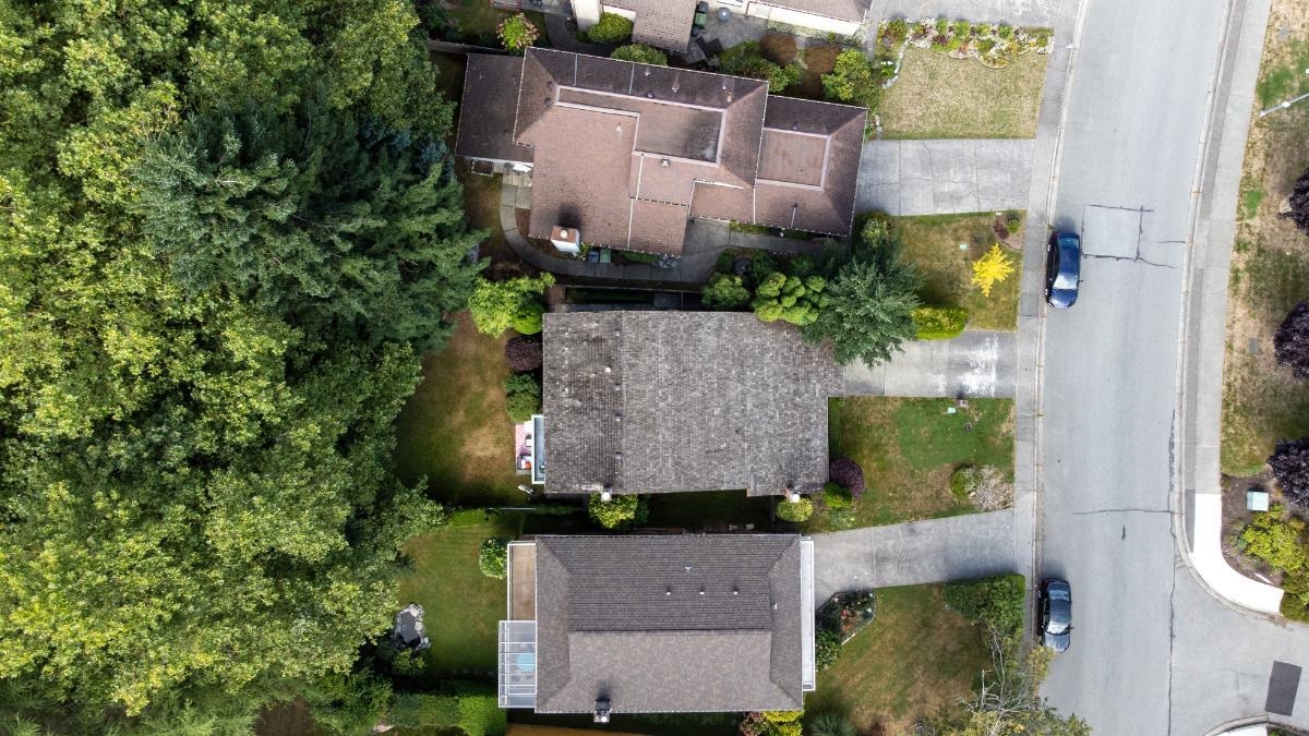 Family Room Photo of 9231 Parksville Drive, Richmond, BC