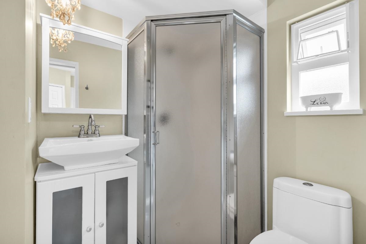 Hot Tub / Spa Photo of 9231 Parksville Drive, Richmond, BC