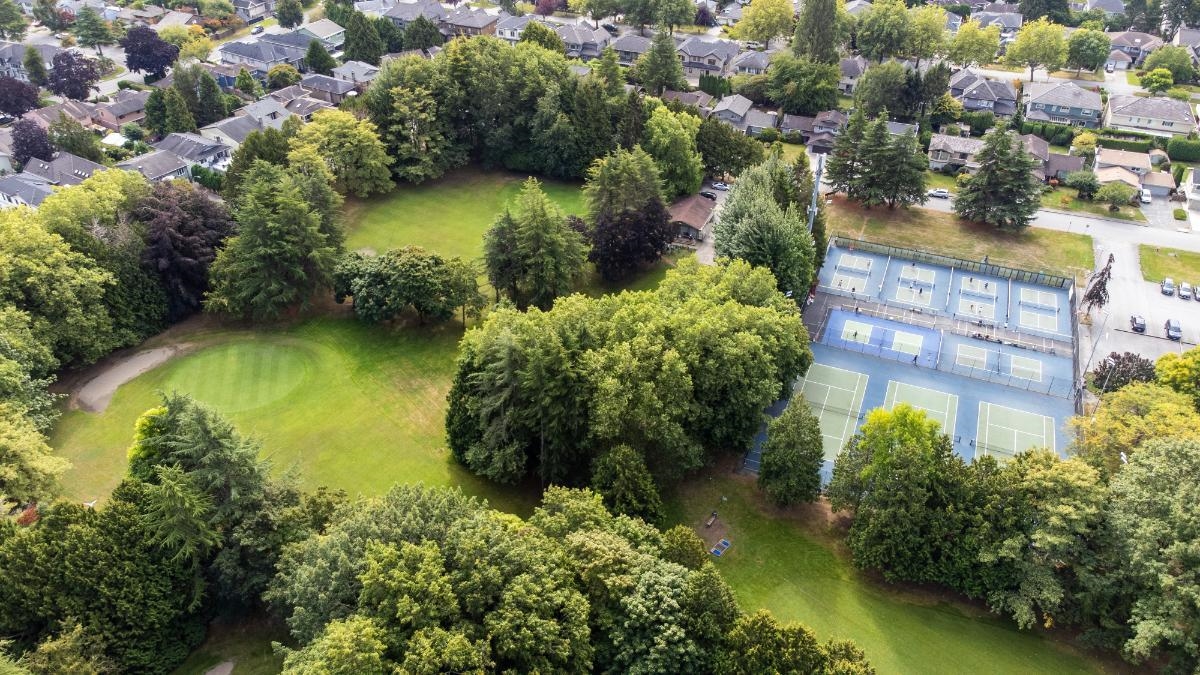 Outdoor Kitchen Photo of 9231 Parksville Drive, Richmond, BC