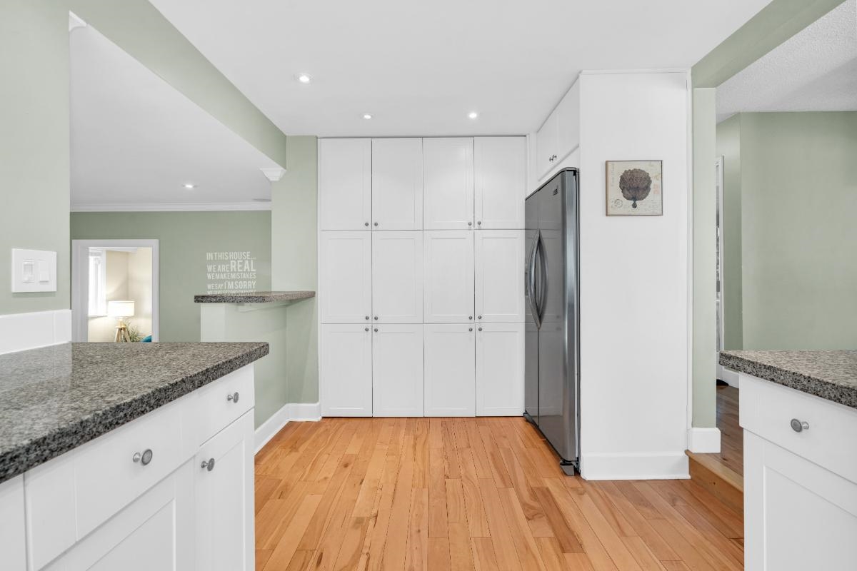 Walk-In Closet Photo of 9231 Parksville Drive, Richmond, BC