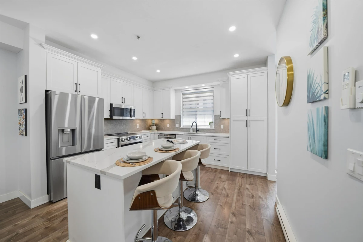 Dining Area Photo of 83 9525 204 Street, Langley, BC