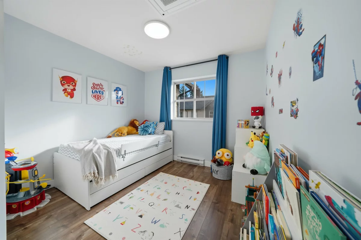 Garage Interior Photo of 83 9525 204 Street, Langley, BC