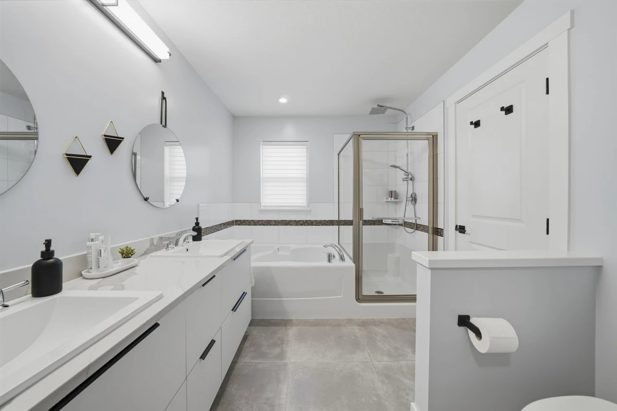 Hallway Photo of 83 9525 204 Street, Langley, BC