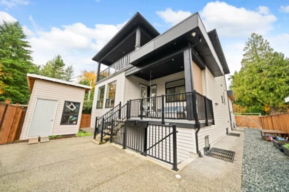 Outdoor Kitchen Photo of 33682 Busby Road, Abbotsford, BC