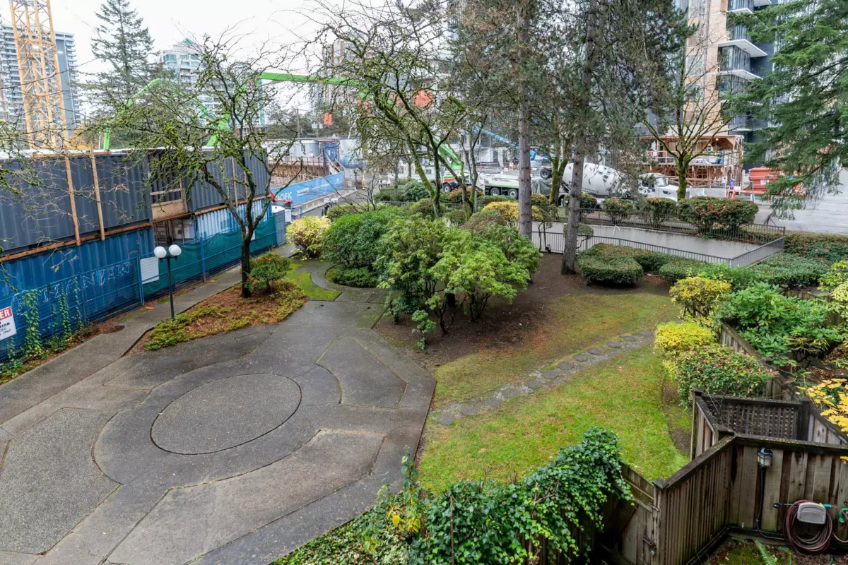 Staircase Photo of 301 5932 Patterson Avenue, Burnaby, BC