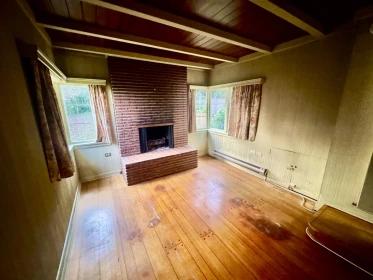 Office / Den Photo of 753 Keith Road, West Vancouver, BC