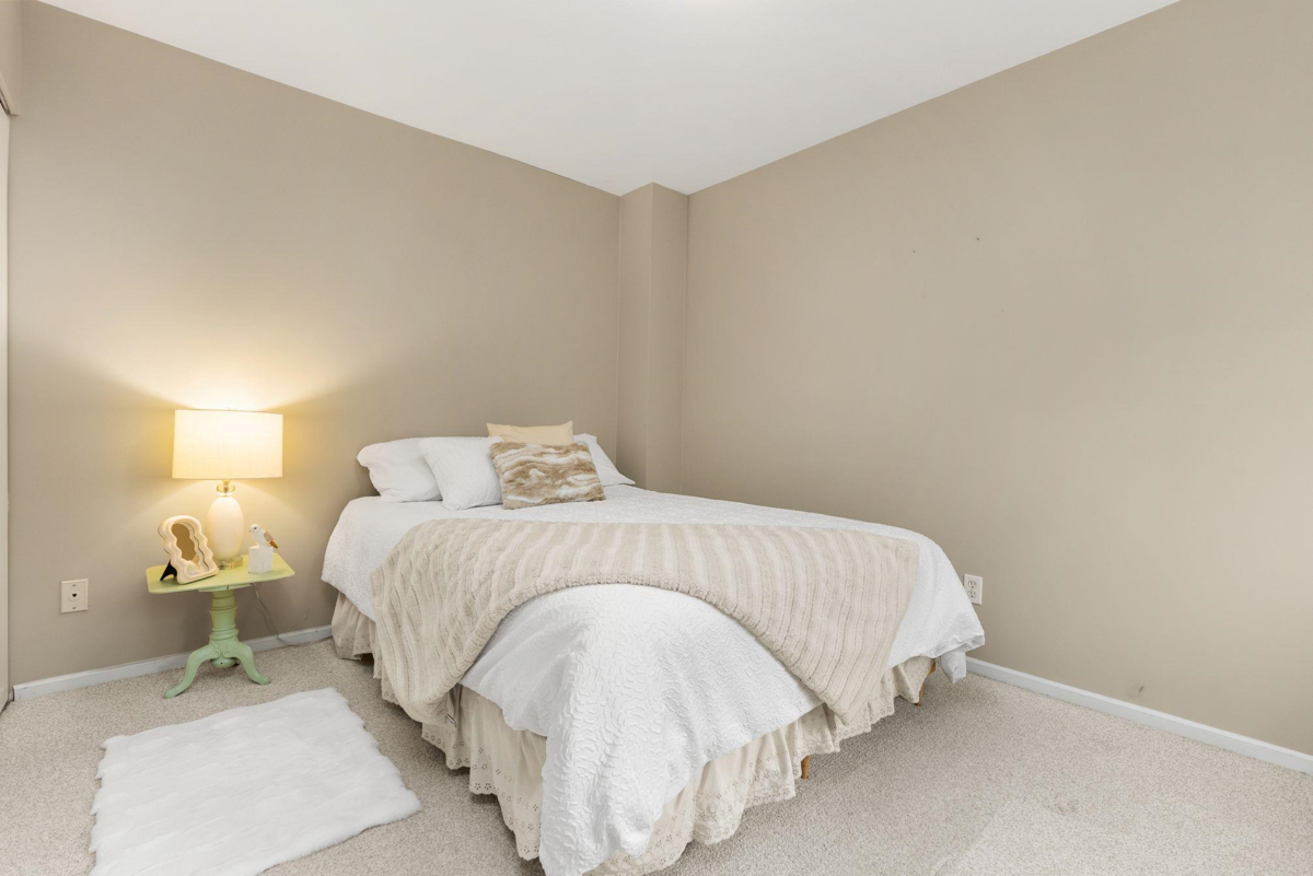 Office / Den Photo of 121 12044 Boundary Drive, Surrey, BC