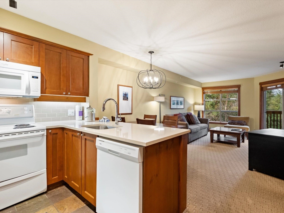 Kitchen Island Photo of 412G3 4653 Blackcomb Way, Whistler, BC