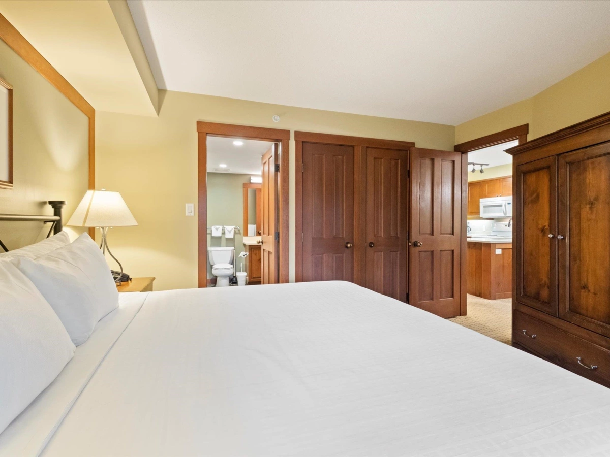 Primary Bedroom Photo of 412G3 4653 Blackcomb Way, Whistler, BC