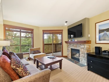 412G3 4653 Blackcomb Way, Whistler, BC, Whistler — Apartment/Condo for sale