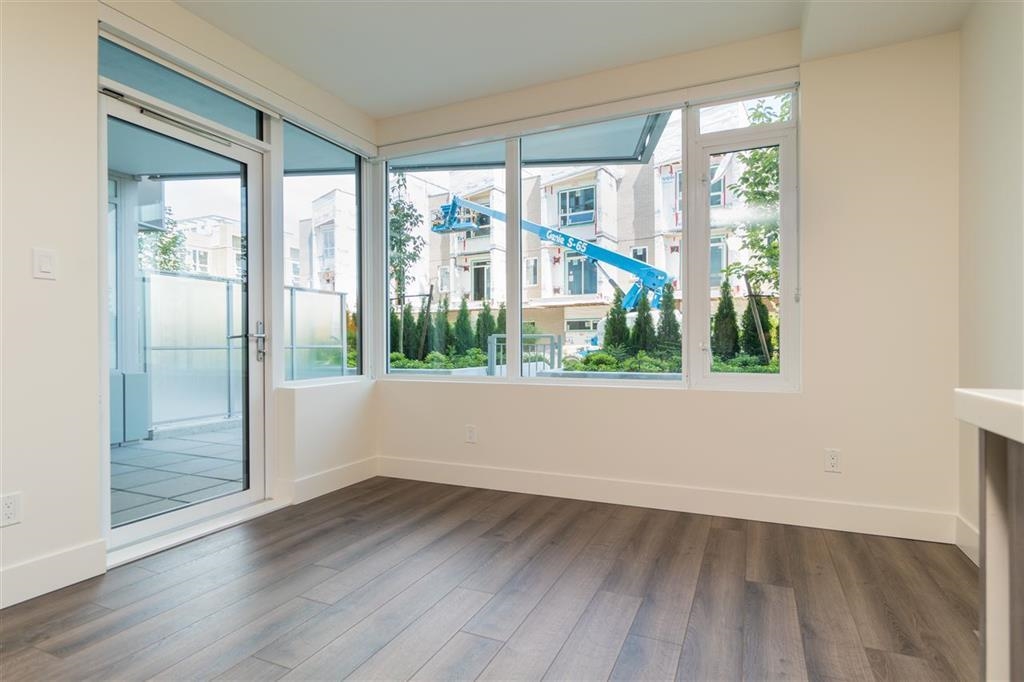 Kitchen Photo of 113 10788 No. 5 Road, Richmond, BC