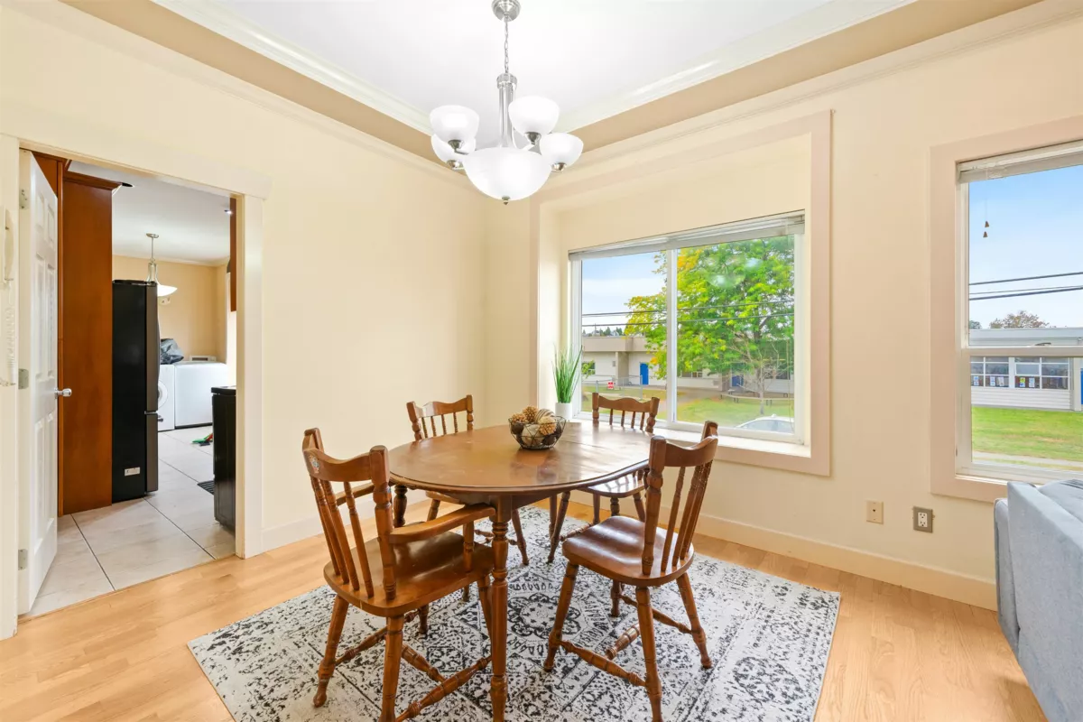 Kitchen Photo of 3806 Pine Street, Burnaby, BC
