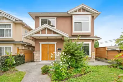 3806 Pine Street, Burnaby, BC, Burnaby — Single Family Residence for sale