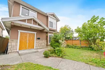 3806 Pine Street, Burnaby, BC, Burnaby — Single Family Residence for sale