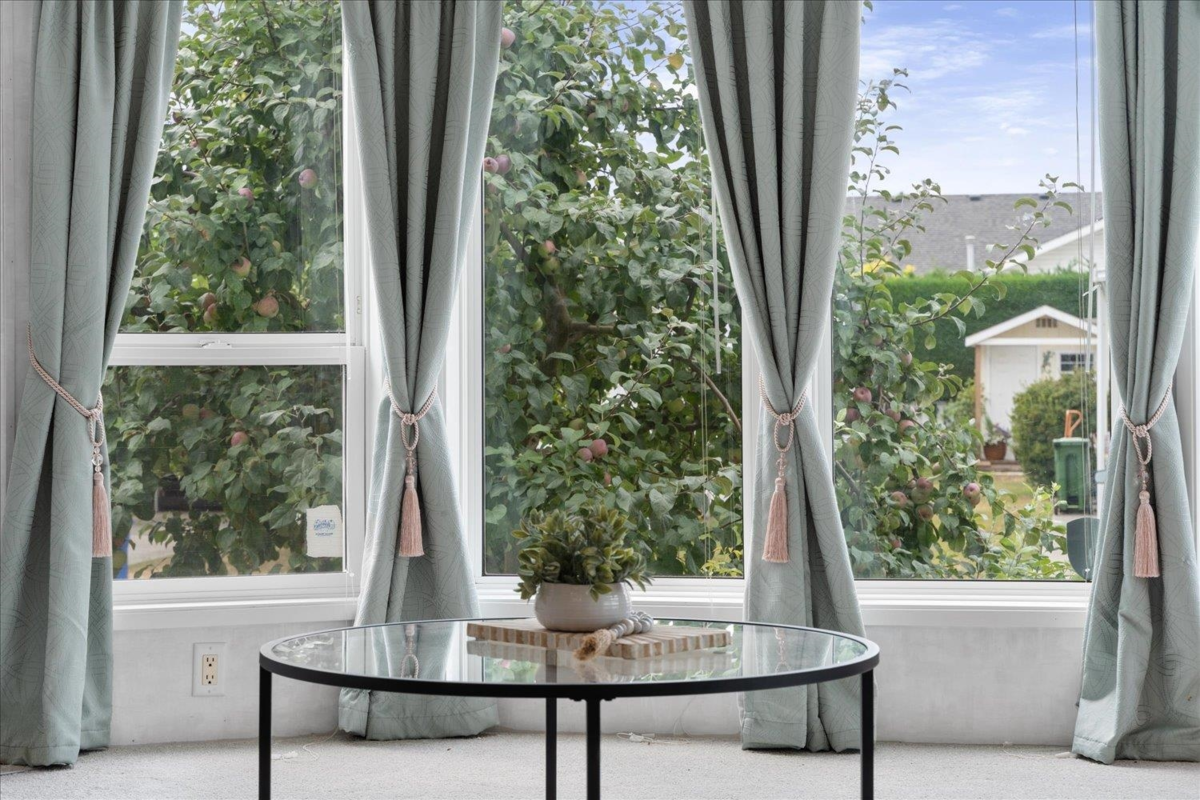 Dining Area Photo of 29 7610 Evans Road, Chilliwack, BC