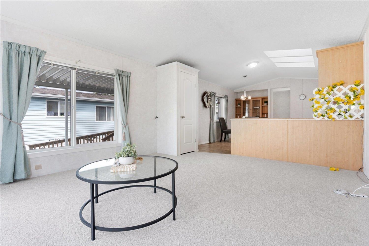 Kitchen Photo of 29 7610 Evans Road, Chilliwack, BC