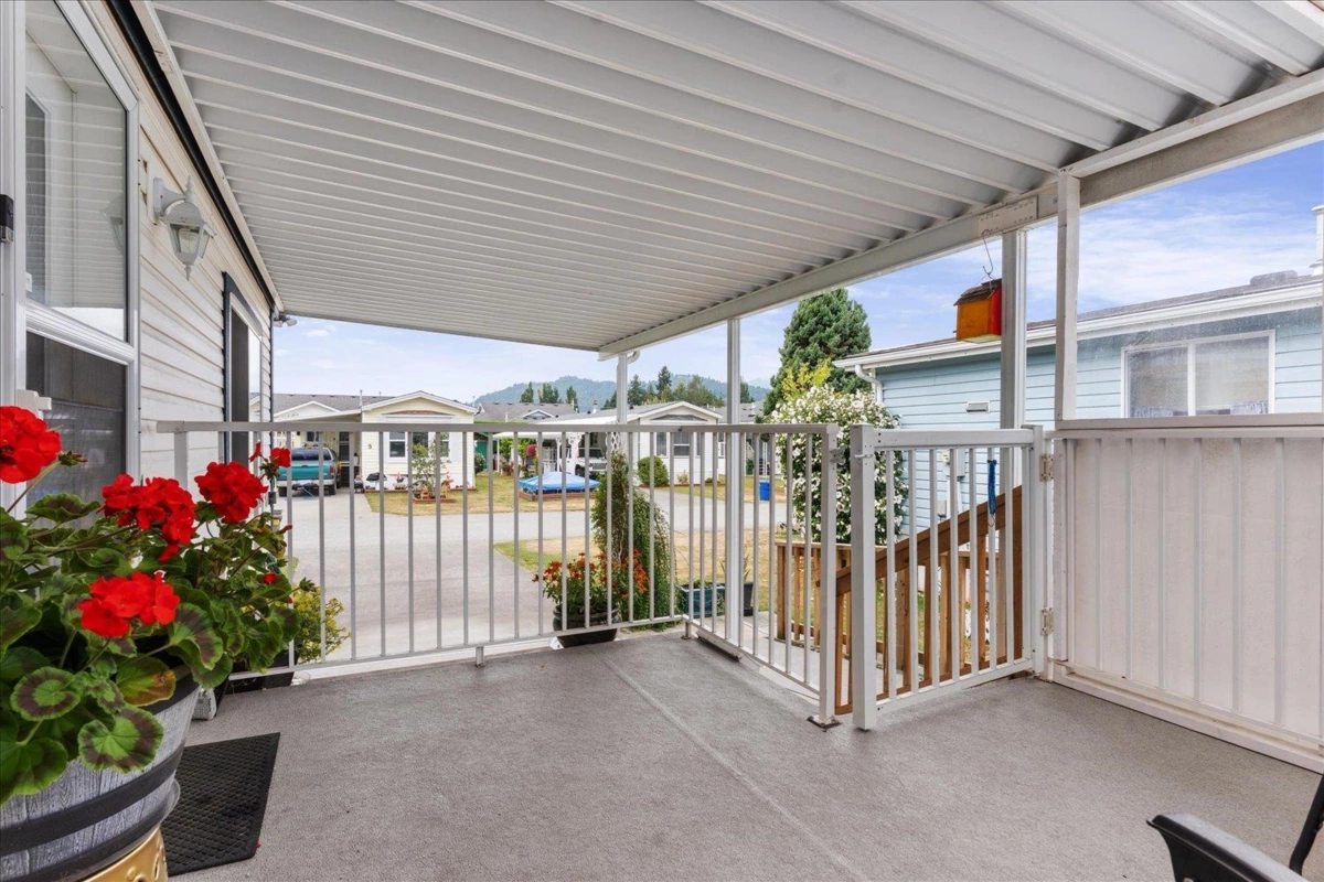 Mudroom Photo of 29 7610 Evans Road, Chilliwack, BC