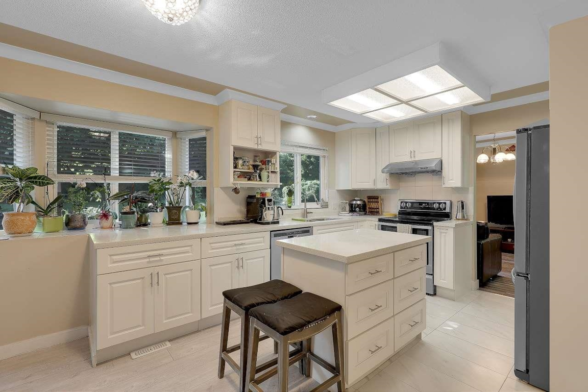 Bedroom 2 Photo of 9465 164 Street, Surrey, BC